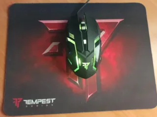 Ordenador Gaming sobremesa buen estado