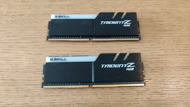 2x8GB G.Skill Trident Z RGB DDR4 3200MHz RAM