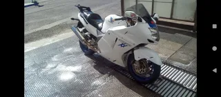Honda CBR 1100 XX Blanca