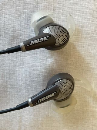 Bose QuietComfort 20 Cuffie Cancellazione Rumore
