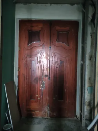 Puerta madera 2,80m x 1,50m