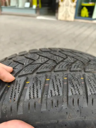 Juego 4 Ruedas Invierno Dunlop 205/55 R16