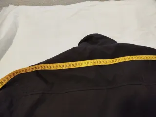 Chaqueta impermeable negra Talla L