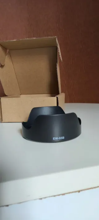 Paraluce EW-65B per obiettivi 52mm