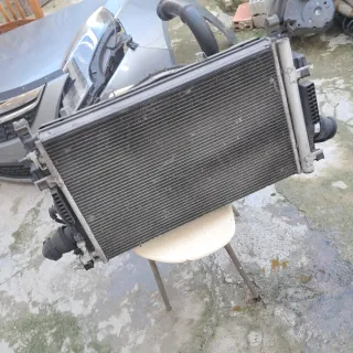 Frente Opel Zafira Tourer 2015