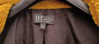 Abrigo Zara pelo amarillo