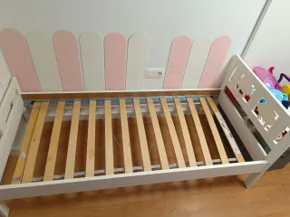 Cama infantil Ikea 70x160 + lamas