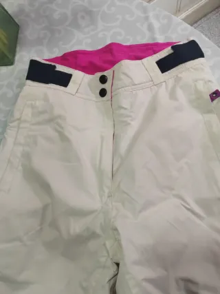 Pantalones de esquí beige y fucsia