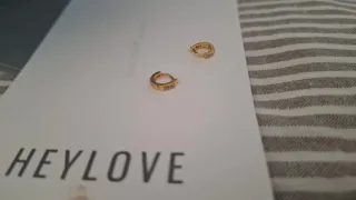 Nuevos pendientes dorados