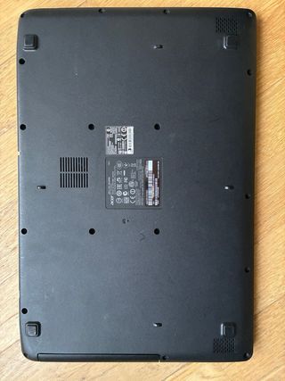 Portátil Acer Aspire i3 4GB RAM