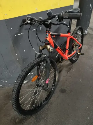 Bicicleta B-Twin Rockrider 500 Naranja