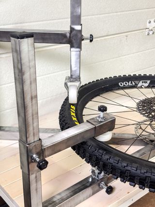 Montador de neumáticos profesional