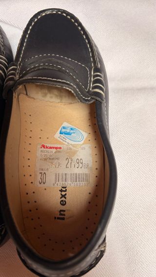 Zapatos de piel para niño