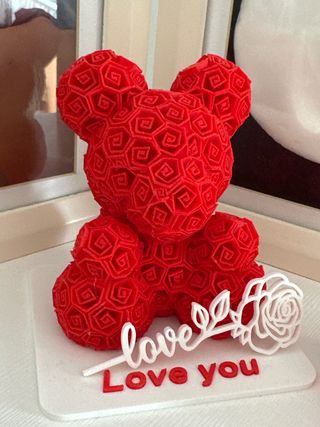 Osito de rosas rojas con Love you