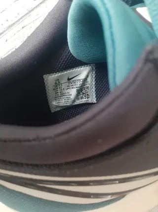 Zapatillas Nike Azul y Turquesa