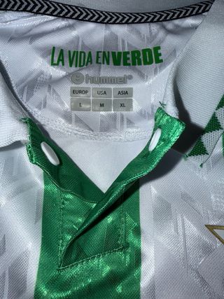 Camiseta de fútbol talla L