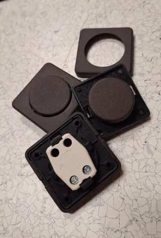 Interruptor Conmutador Berker Integro 16A 250V