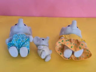 Famiglia Elefanti Sylvanian Families