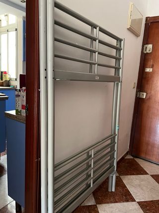 Cama litera metálica gris