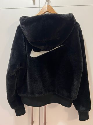 Conjunto de Chaqueta y bolsa Nike