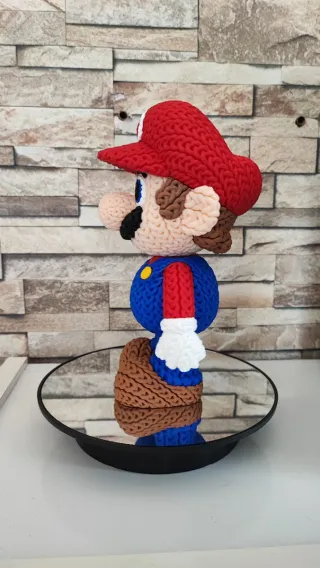 Figura Mario estilo crochet – Figura gamer impresa