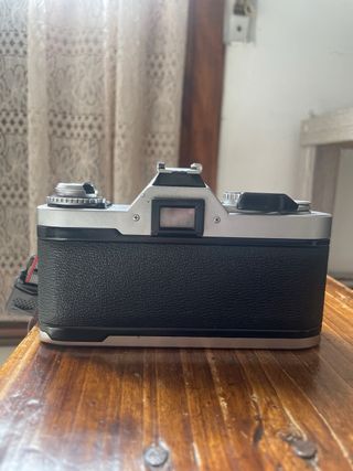 Canon AV-1 Cámara Analógica FD 50mm 1:1.8