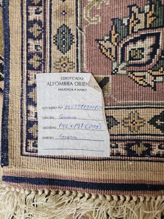 Alfombra estilo oriental anudada a mano