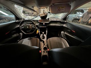 Peugeot 208 2023 ACCIDENTADO!