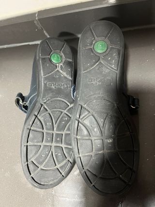 Zapatos Goriula niña negros