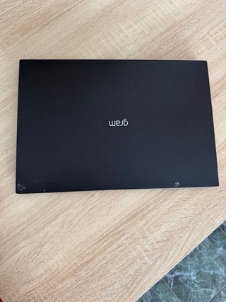 Portátil LG Negro Plata NUEVO
