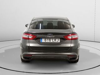 Ford Mondeo Hybrid Vignale