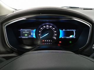 Ford Mondeo Hybrid Vignale