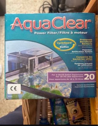 Acuario 60L con filtro Aqua Clear