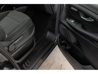 MERCEDES-BENZ Clase V 220 d Rise Largo