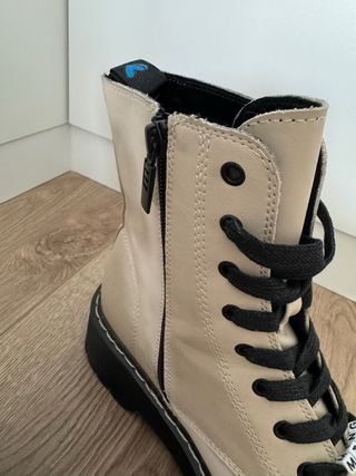 Botas “Mustang”