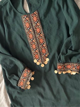 Kurta pakistaní/indio verde con bordado