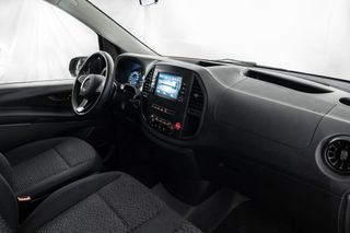 MERCEDES-BENZ Vito 116CDI AT 120kW Tourer Pro Extralarga