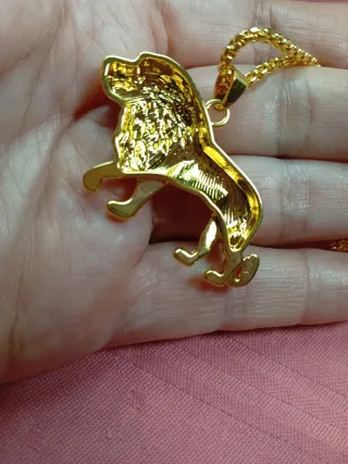 Collana Léon dorata