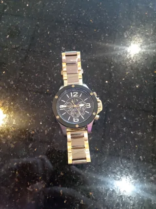 Reloj Armani Exchange AX Negro/Dorado