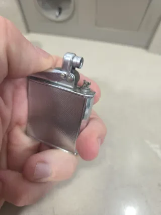 Encendedor Ibelo Monopol con Reloj Swiss made