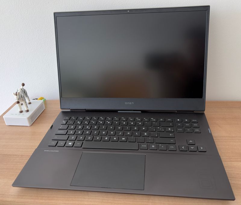 HP OMEN 16 Gaming – Ryzen 7 / 16GB / 1TB SSD
