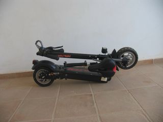 Patinete eléctrico HALTEN con asiento