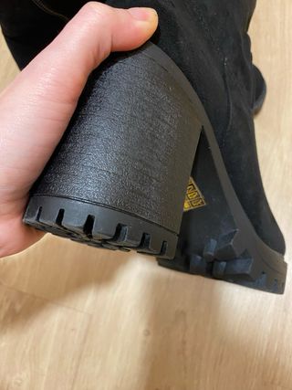 Botas altas negras tacón grueso