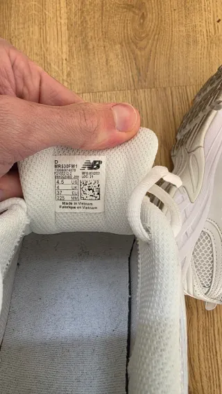 New Balance 530 Blancas