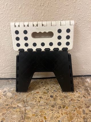 Taburete Plegable Negro y Blanco