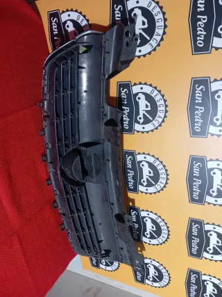 REJILLA OPEL ZAFIRA 2005