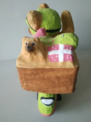 Figura oso papel maché