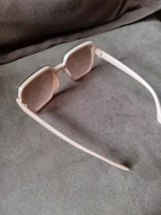 Gafas de sol mujer crema y marron