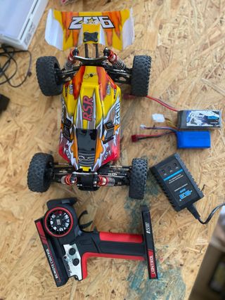 Coche rc WL toys 144010 4x4 100kmh