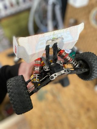 Coche rc WL toys 144010 4x4 100kmh